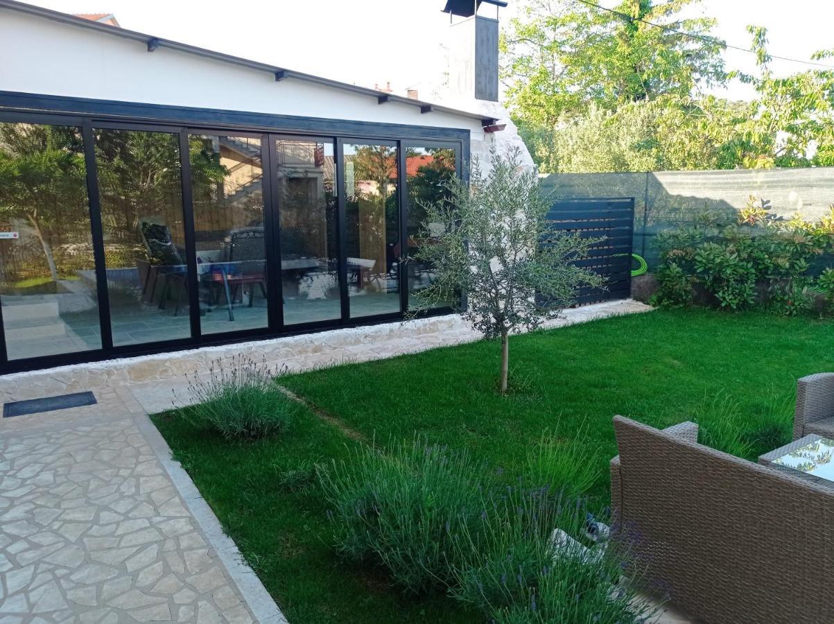 Apartman Simun Rijeka Oda fotoğraf
